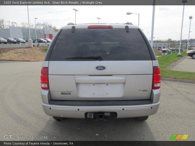 Silver Birch Metallic / Midnight Grey 2005 Ford Explorer Limited 4x4