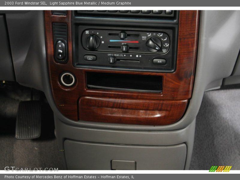 Light Sapphire Blue Metallic / Medium Graphite 2003 Ford Windstar SEL