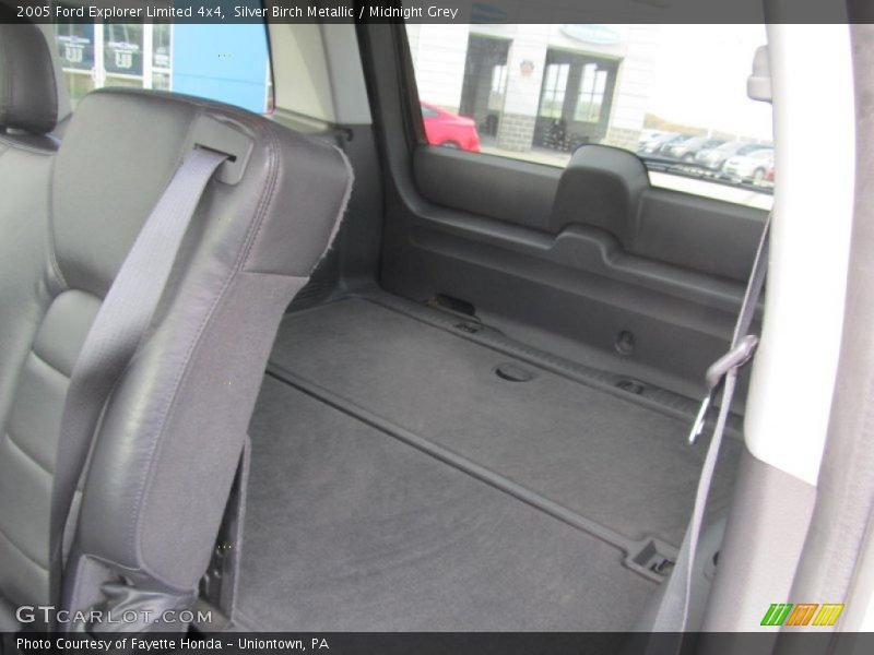 Silver Birch Metallic / Midnight Grey 2005 Ford Explorer Limited 4x4