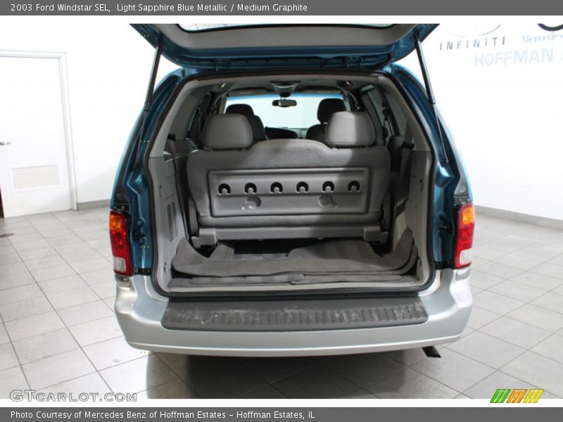  2003 Windstar SEL Trunk