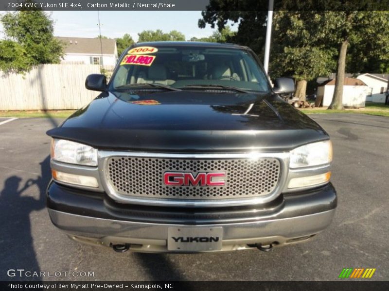 Carbon Metallic / Neutral/Shale 2004 GMC Yukon SLE 4x4