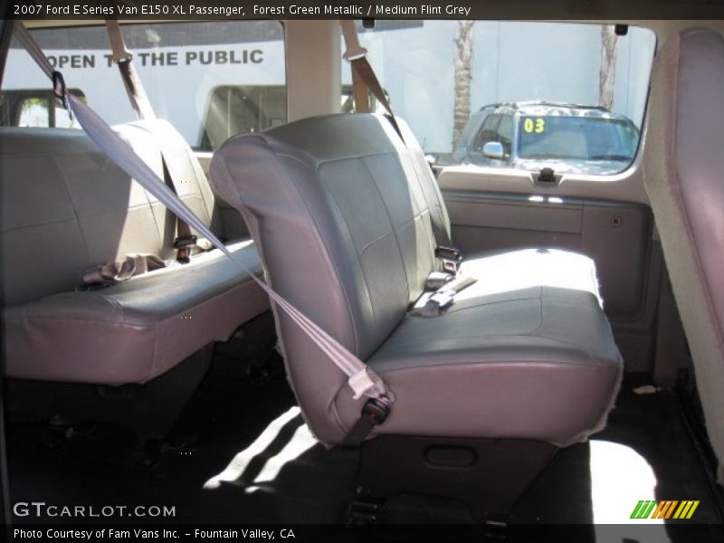 Forest Green Metallic / Medium Flint Grey 2007 Ford E Series Van E150 XL Passenger