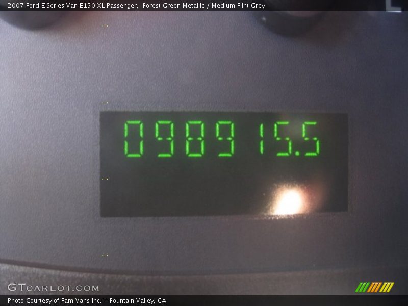 Forest Green Metallic / Medium Flint Grey 2007 Ford E Series Van E150 XL Passenger