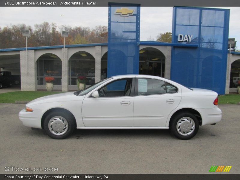 Arctic White / Pewter 2001 Oldsmobile Alero Sedan