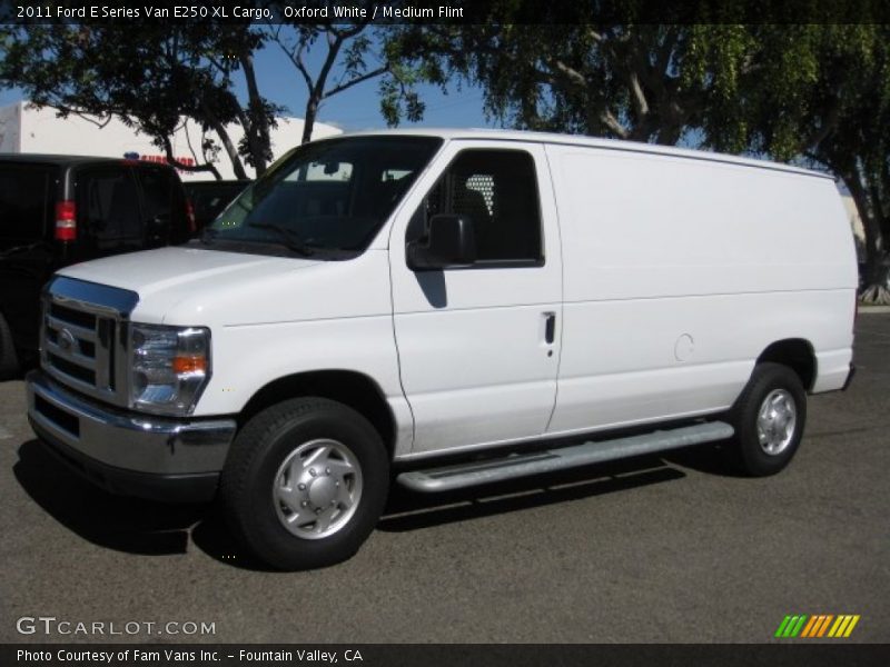 Oxford White / Medium Flint 2011 Ford E Series Van E250 XL Cargo