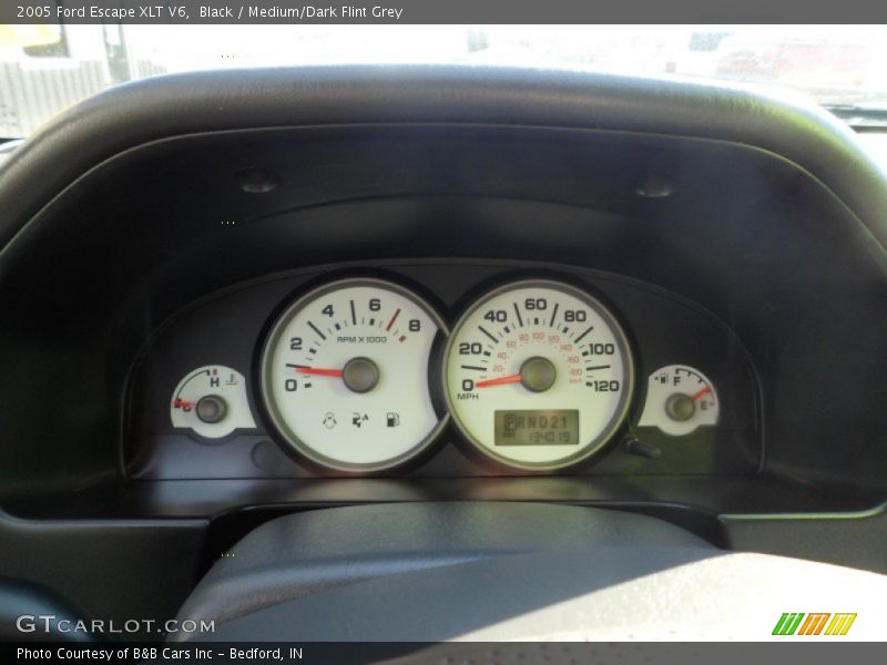 Black / Medium/Dark Flint Grey 2005 Ford Escape XLT V6