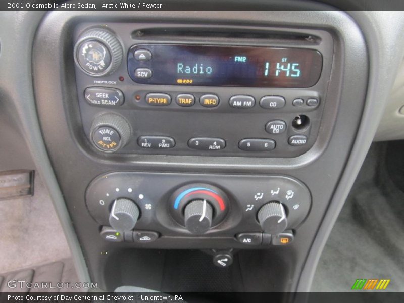 Arctic White / Pewter 2001 Oldsmobile Alero Sedan