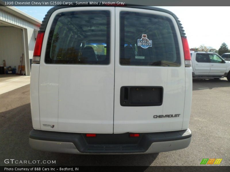 Summit White / Medium Gray 1998 Chevrolet Chevy Van G2500 Cargo