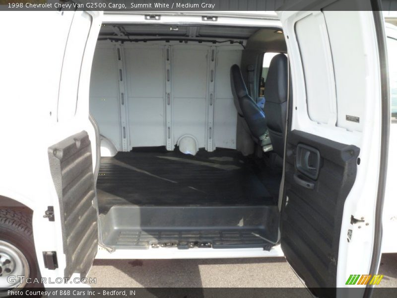 Summit White / Medium Gray 1998 Chevrolet Chevy Van G2500 Cargo