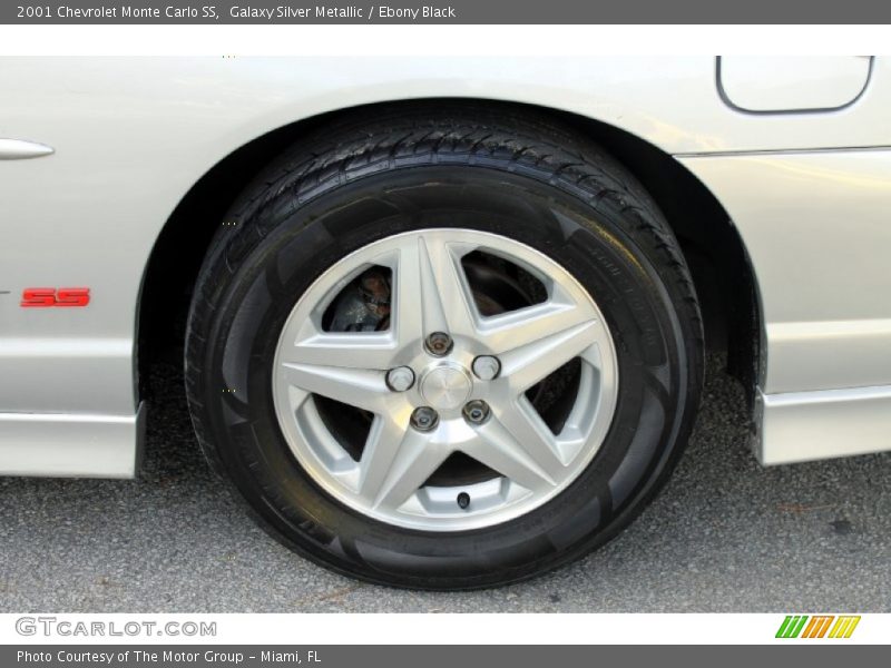 Galaxy Silver Metallic / Ebony Black 2001 Chevrolet Monte Carlo SS