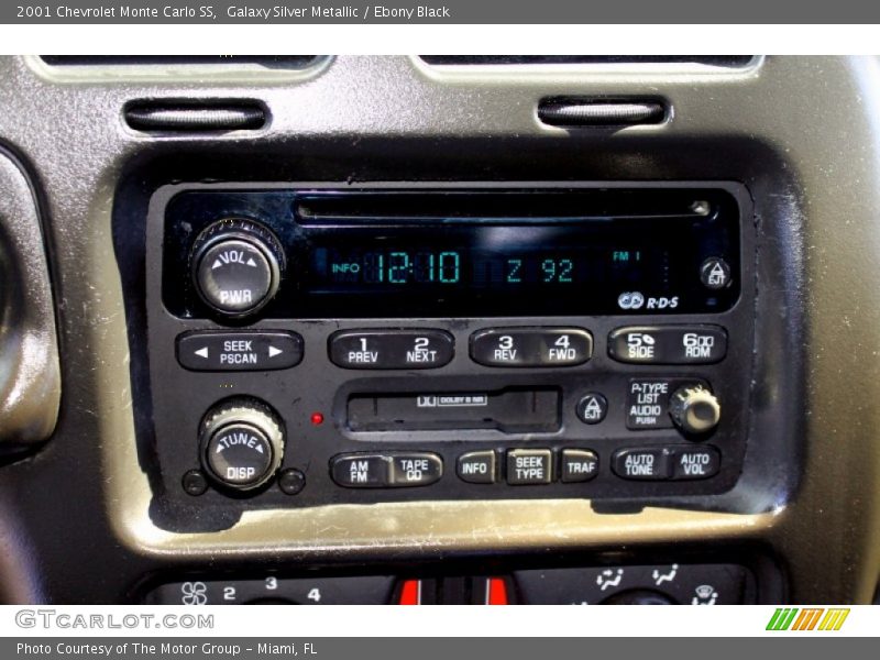 Galaxy Silver Metallic / Ebony Black 2001 Chevrolet Monte Carlo SS