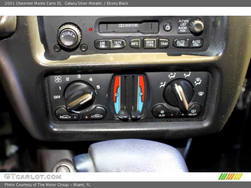 Galaxy Silver Metallic / Ebony Black 2001 Chevrolet Monte Carlo SS