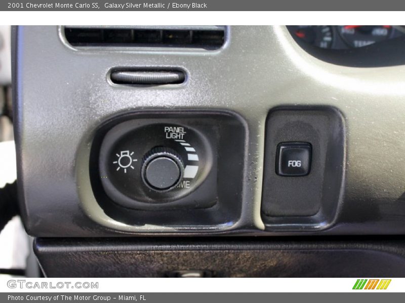 Galaxy Silver Metallic / Ebony Black 2001 Chevrolet Monte Carlo SS