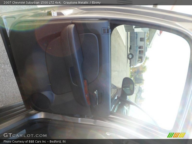 Graystone Metallic / Ebony 2007 Chevrolet Suburban 1500 LTZ 4x4
