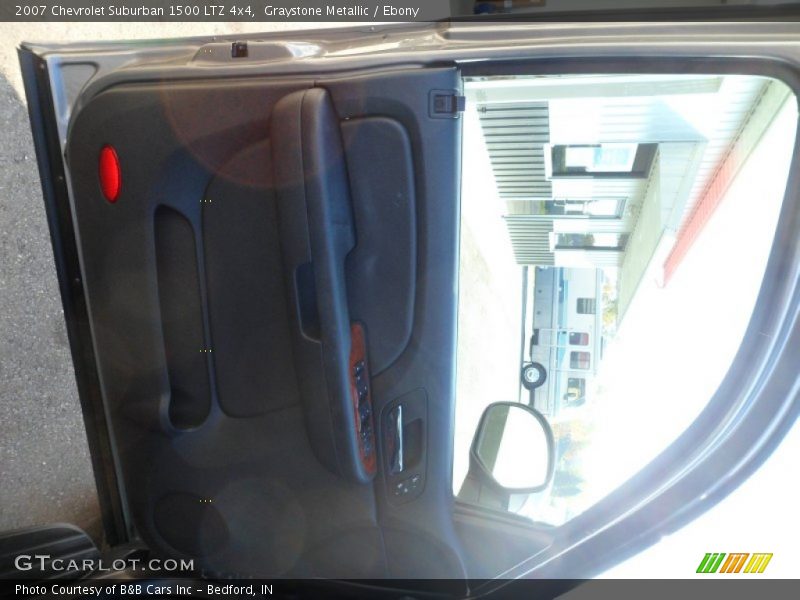Graystone Metallic / Ebony 2007 Chevrolet Suburban 1500 LTZ 4x4