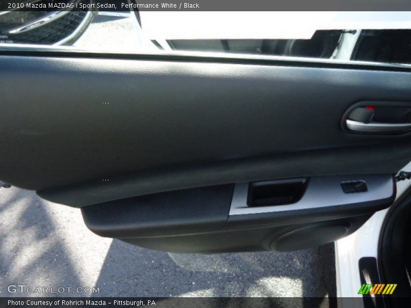 Performance White / Black 2010 Mazda MAZDA6 i Sport Sedan