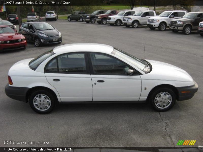 White / Gray 1997 Saturn S Series SL Sedan