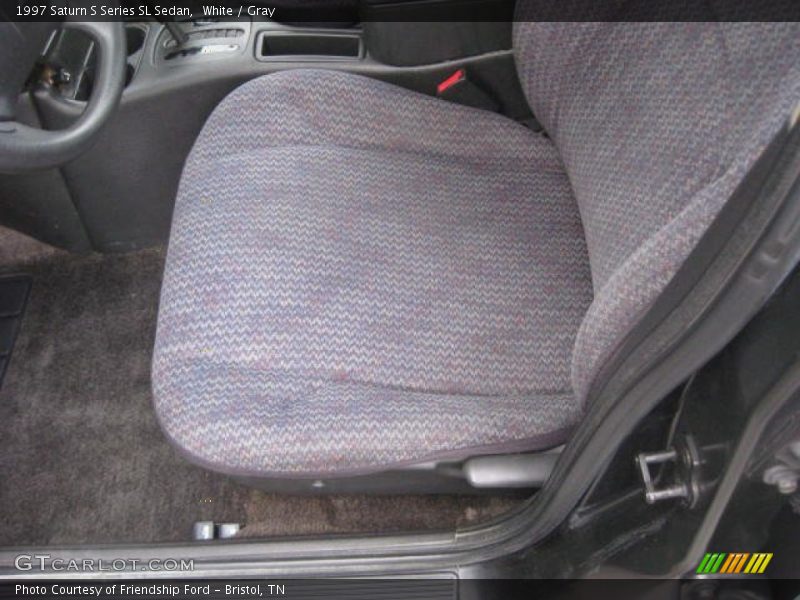 White / Gray 1997 Saturn S Series SL Sedan