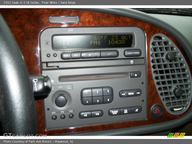 Controls of 2002 9-3 SE Sedan