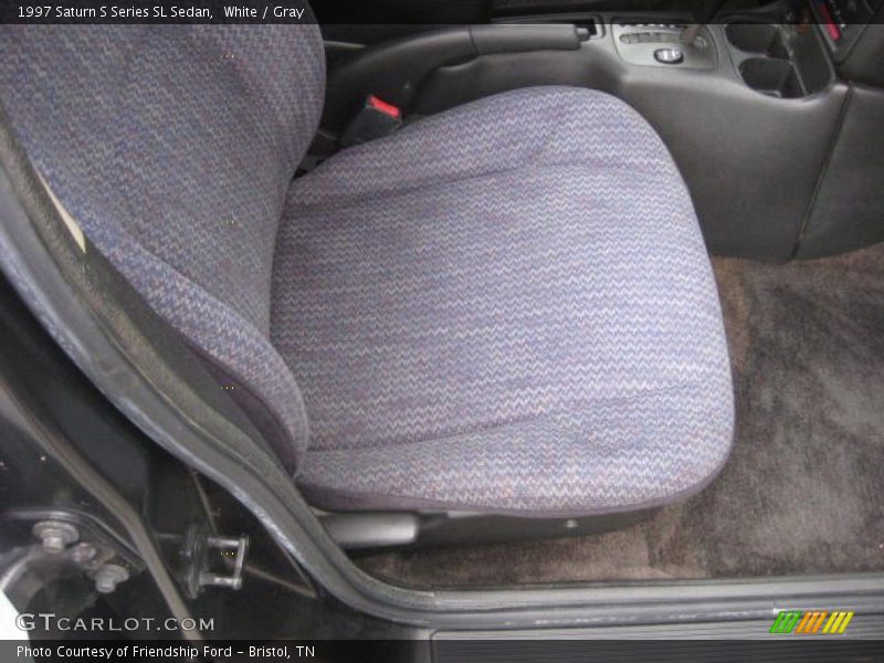 White / Gray 1997 Saturn S Series SL Sedan