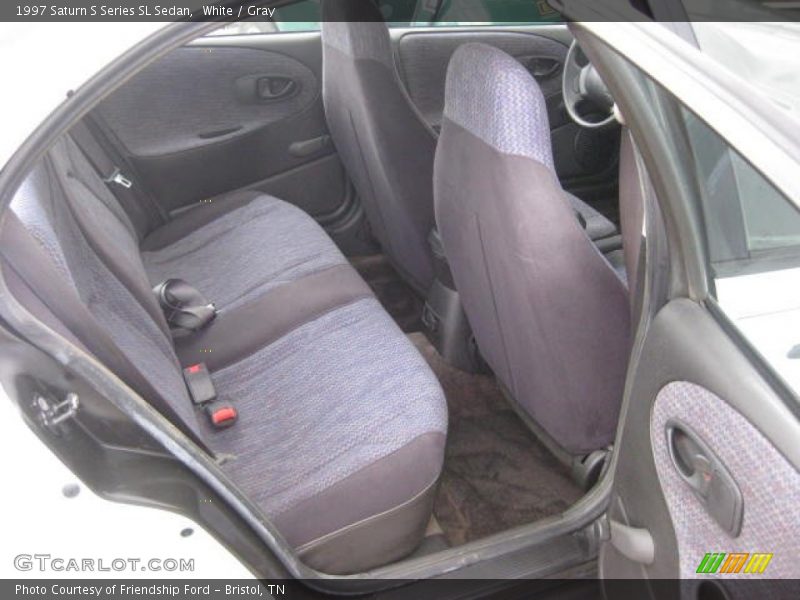 White / Gray 1997 Saturn S Series SL Sedan