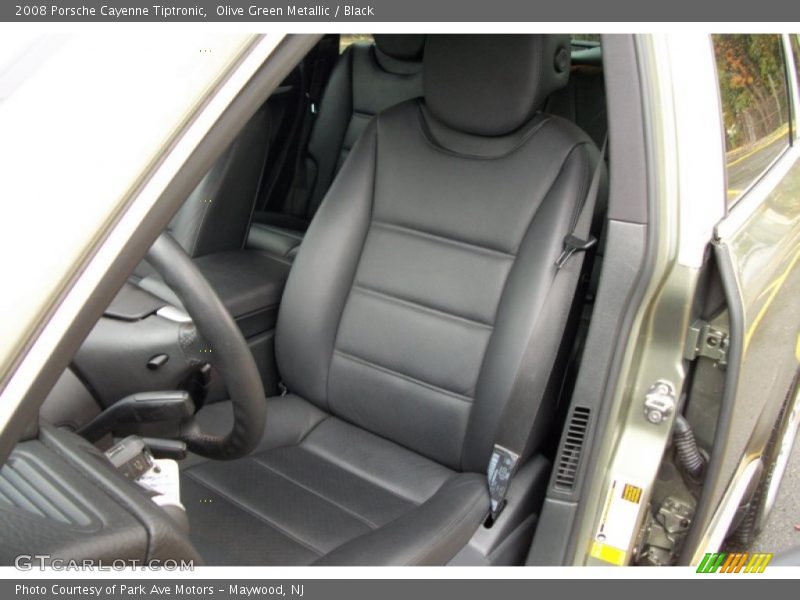 Front Seat of 2008 Cayenne Tiptronic
