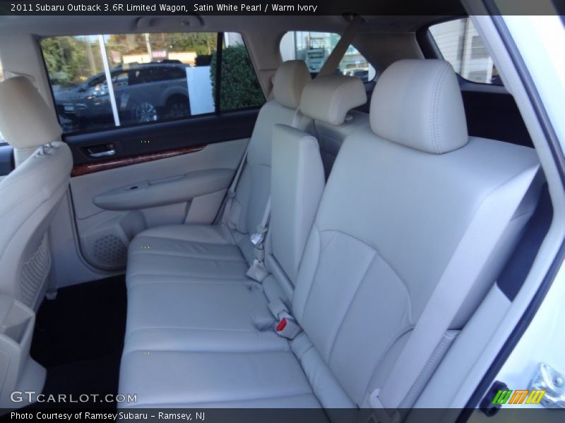 Satin White Pearl / Warm Ivory 2011 Subaru Outback 3.6R Limited Wagon