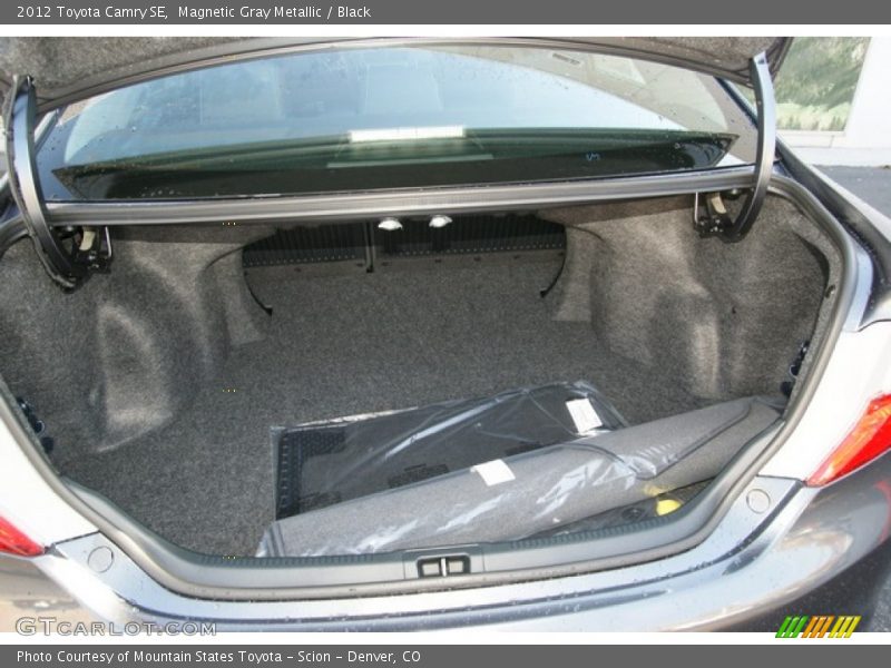 Magnetic Gray Metallic / Black 2012 Toyota Camry SE