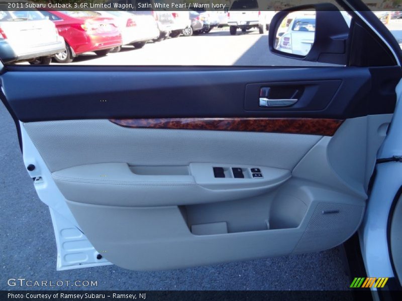Door Panel of 2011 Outback 3.6R Limited Wagon