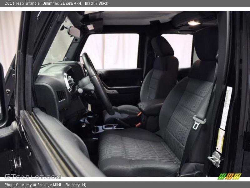 Black / Black 2011 Jeep Wrangler Unlimited Sahara 4x4