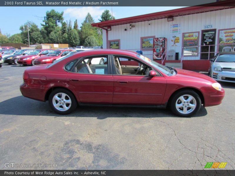 Matador Red Metallic / Medium Parchment 2003 Ford Taurus SES