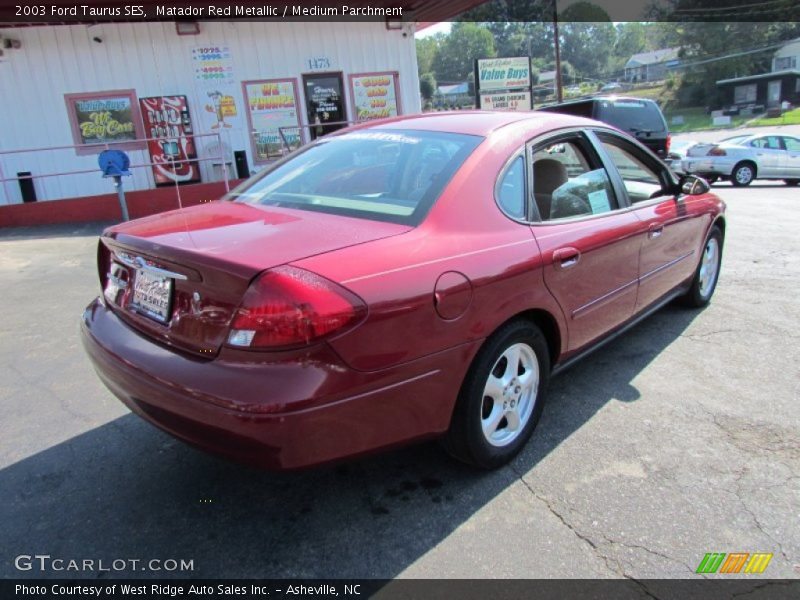 Matador Red Metallic / Medium Parchment 2003 Ford Taurus SES