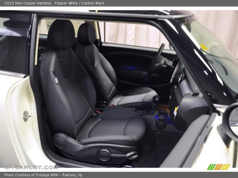 Pepper White / Carbon Black 2013 Mini Cooper Hardtop