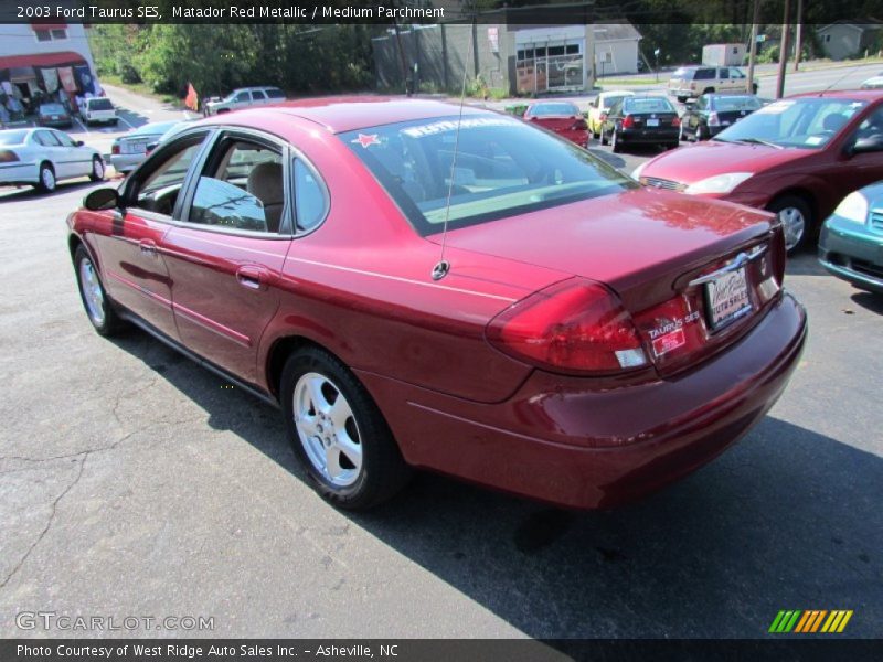 Matador Red Metallic / Medium Parchment 2003 Ford Taurus SES
