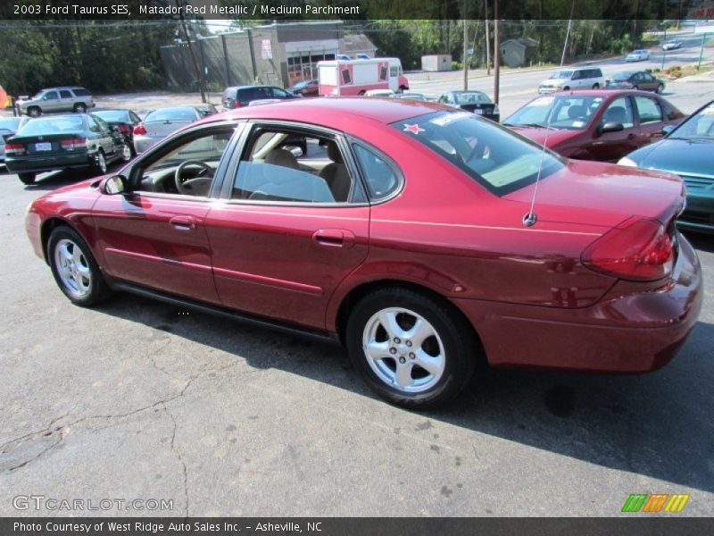Matador Red Metallic / Medium Parchment 2003 Ford Taurus SES