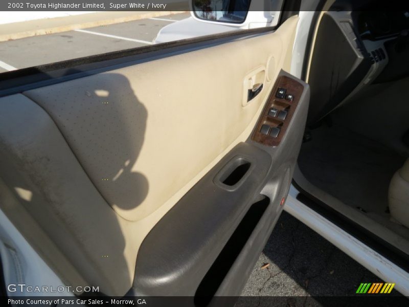 Super White / Ivory 2002 Toyota Highlander Limited