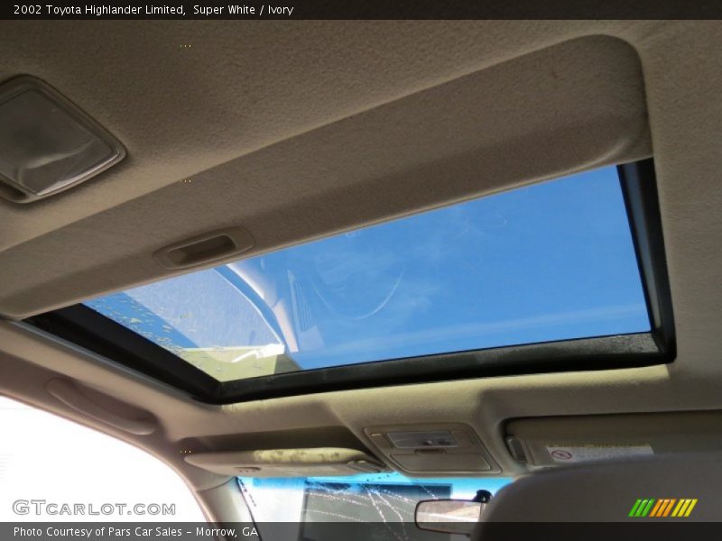 Super White / Ivory 2002 Toyota Highlander Limited