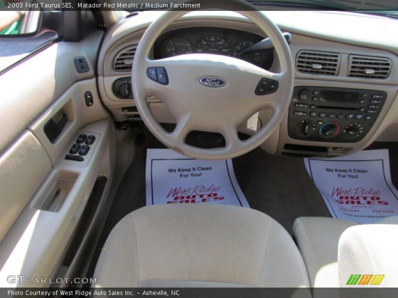 Matador Red Metallic / Medium Parchment 2003 Ford Taurus SES