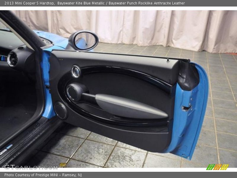 Bayswater Kite Blue Metallic / Bayswater Punch Rocklike Anthracite Leather 2013 Mini Cooper S Hardtop