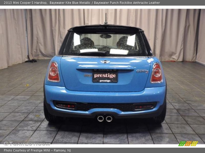 Bayswater Kite Blue Metallic / Bayswater Punch Rocklike Anthracite Leather 2013 Mini Cooper S Hardtop