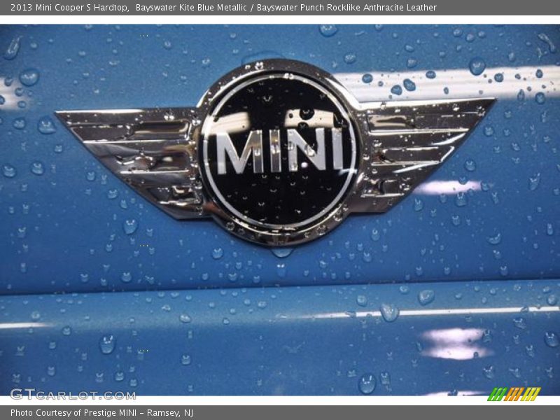 Bayswater Kite Blue Metallic / Bayswater Punch Rocklike Anthracite Leather 2013 Mini Cooper S Hardtop