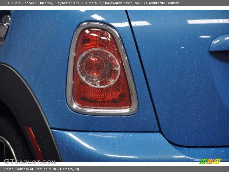 Bayswater Kite Blue Metallic / Bayswater Punch Rocklike Anthracite Leather 2013 Mini Cooper S Hardtop