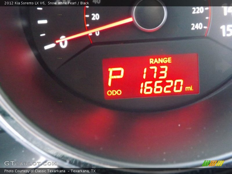 Snow White Pearl / Black 2012 Kia Sorento LX V6
