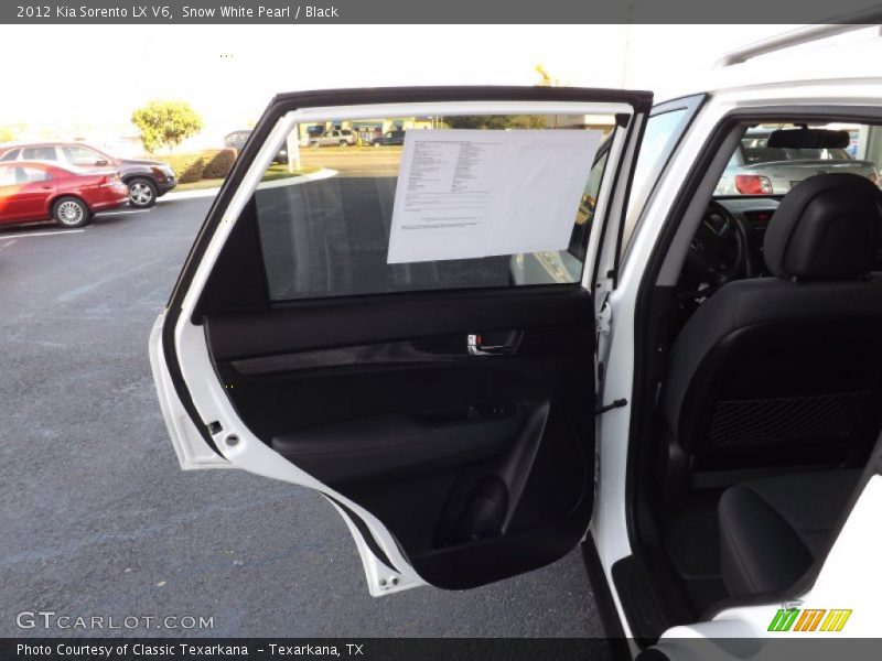 Snow White Pearl / Black 2012 Kia Sorento LX V6