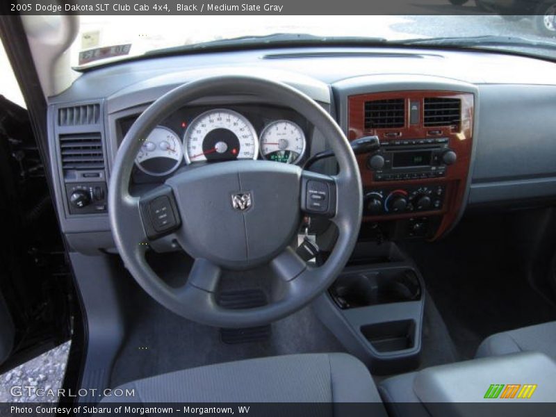 Black / Medium Slate Gray 2005 Dodge Dakota SLT Club Cab 4x4