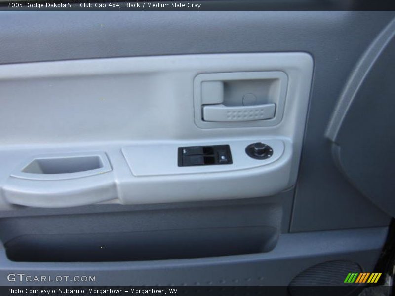 Black / Medium Slate Gray 2005 Dodge Dakota SLT Club Cab 4x4