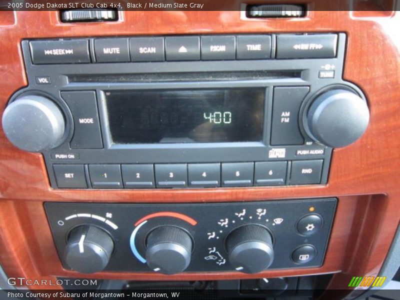 Black / Medium Slate Gray 2005 Dodge Dakota SLT Club Cab 4x4