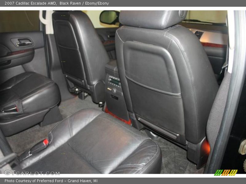 Black Raven / Ebony/Ebony 2007 Cadillac Escalade AWD