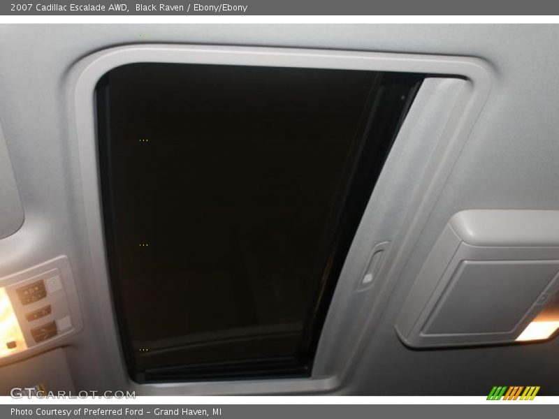 Black Raven / Ebony/Ebony 2007 Cadillac Escalade AWD