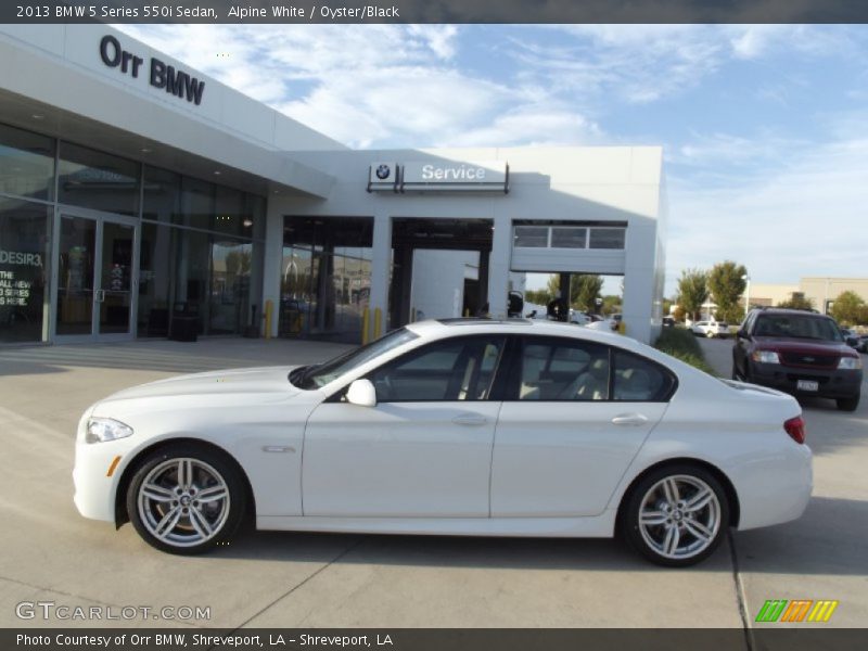 Alpine White / Oyster/Black 2013 BMW 5 Series 550i Sedan